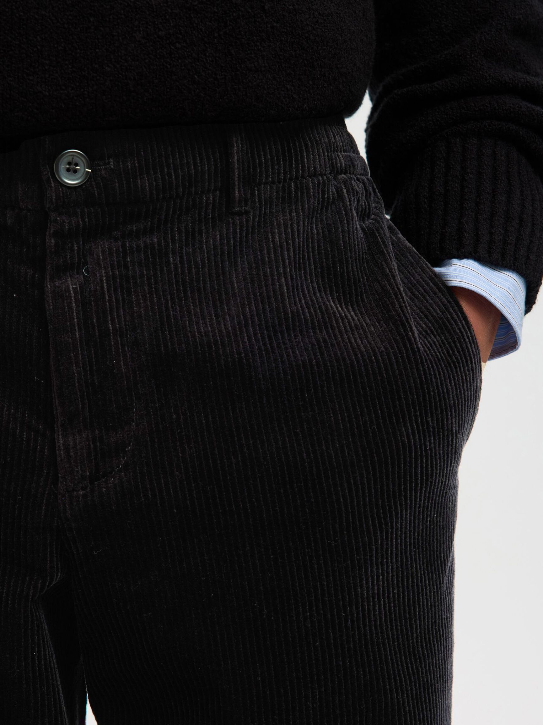 190 TROUSERS, Black, highres