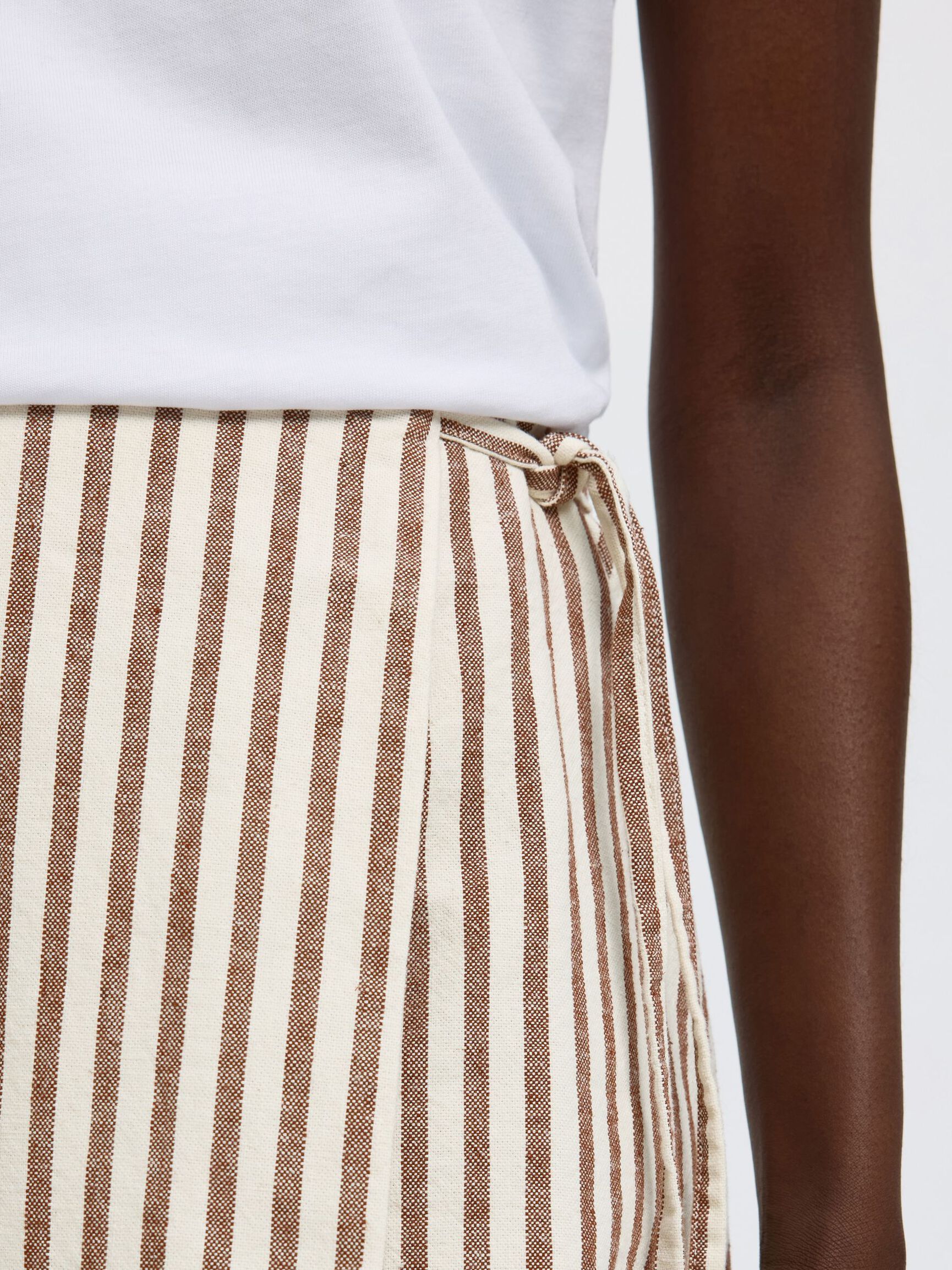COTTON BLEND MINI WRAP SKIRT, Egret, highres