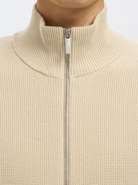 ZIPPED HIGH NECK PULLOVER, Oatmeal, highres