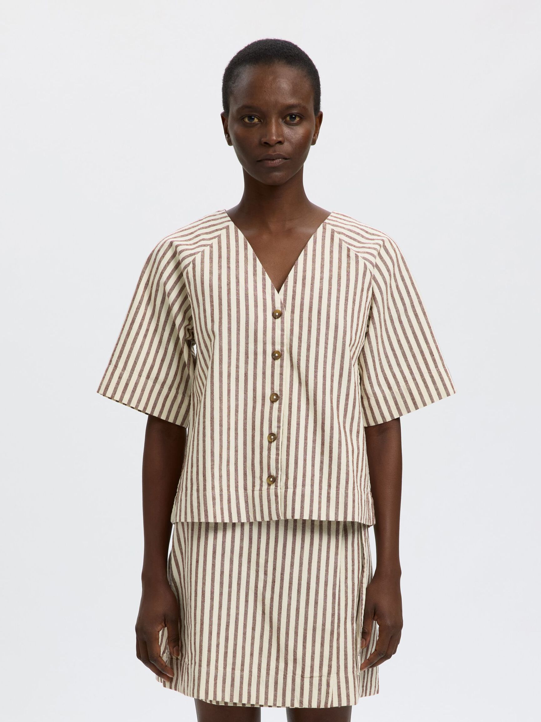 COTTON BLEND  2/4 SLEEVED BLOUSE, Egret, highres