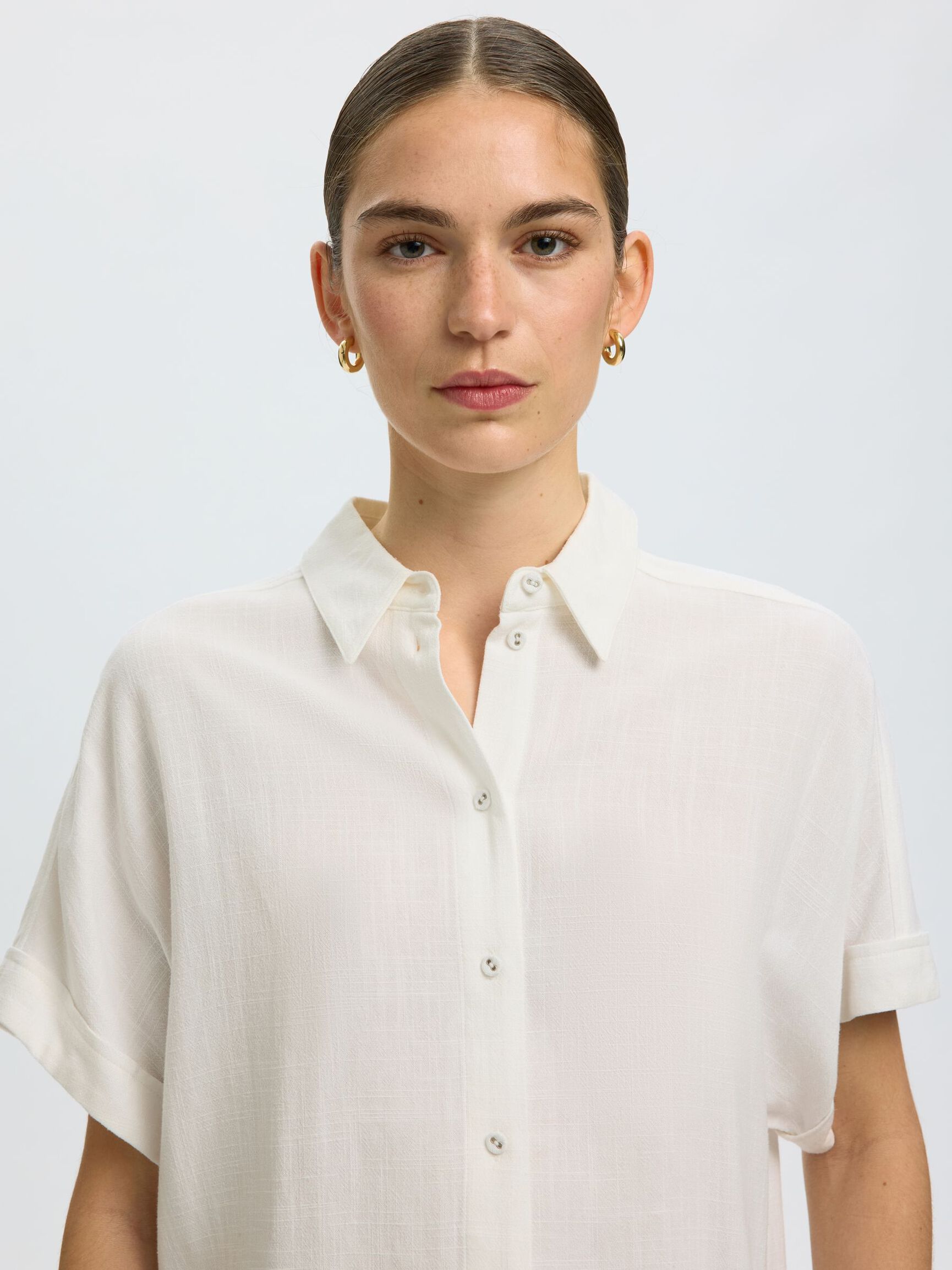 CROPPED SHORT SLEEVED SHIRT, Sandshell, highres