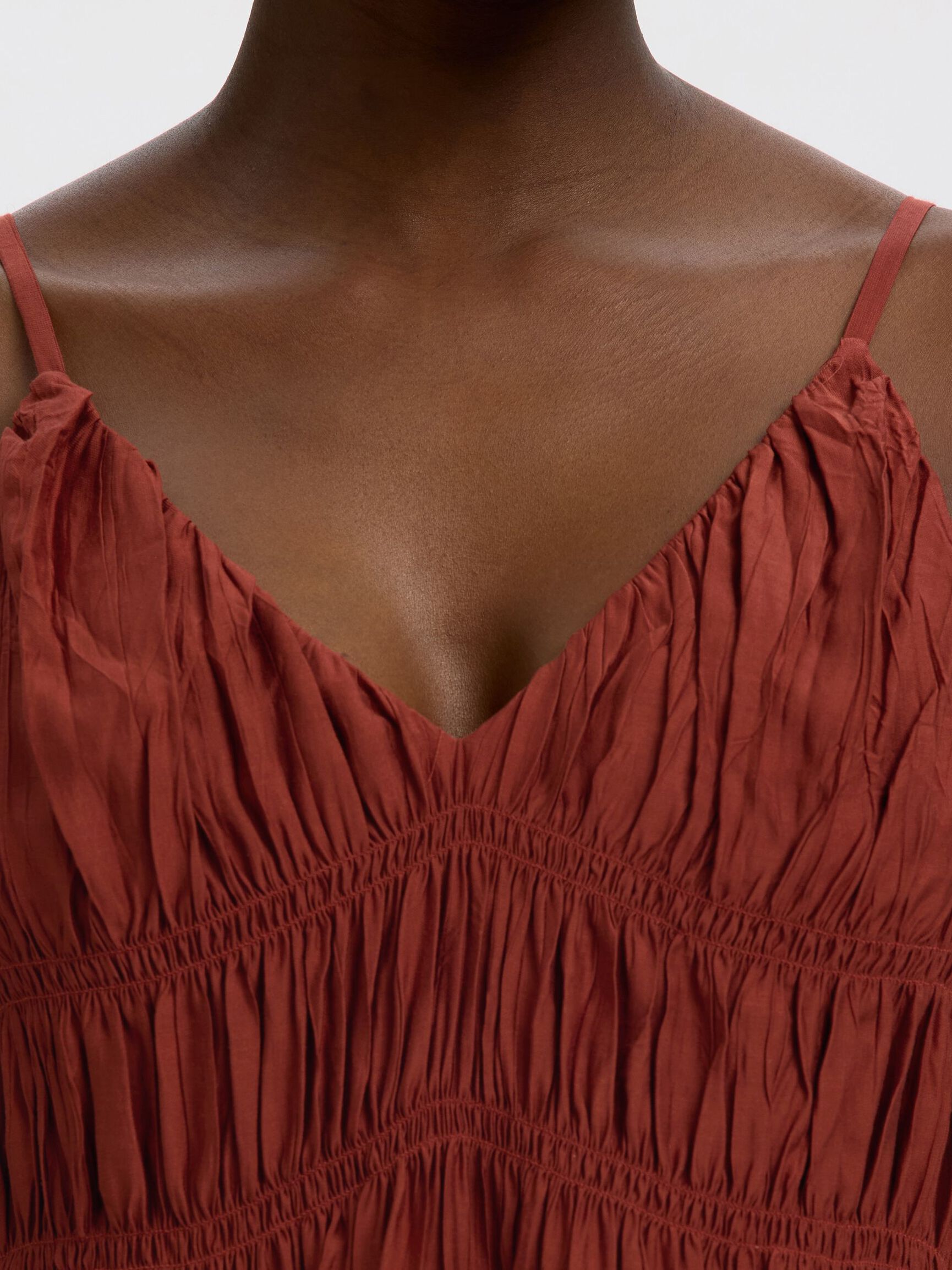 V-NECK SPAGHETTI STRAP TOP, Cherry Mahogany, highres
