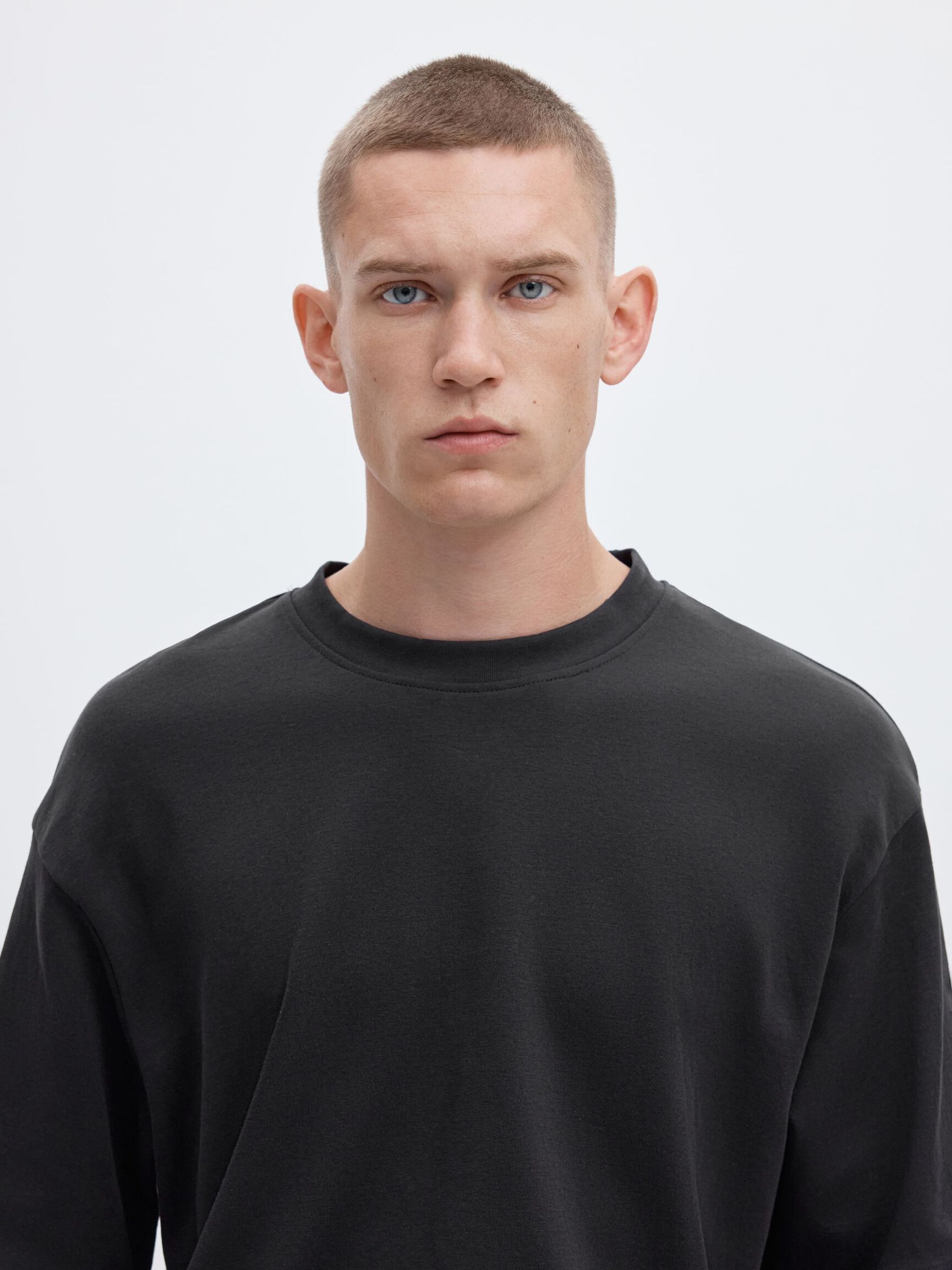 LOOSE FIT BISIKLET YAKA TIŞÖRT TIŞÖRT, Black, highres
